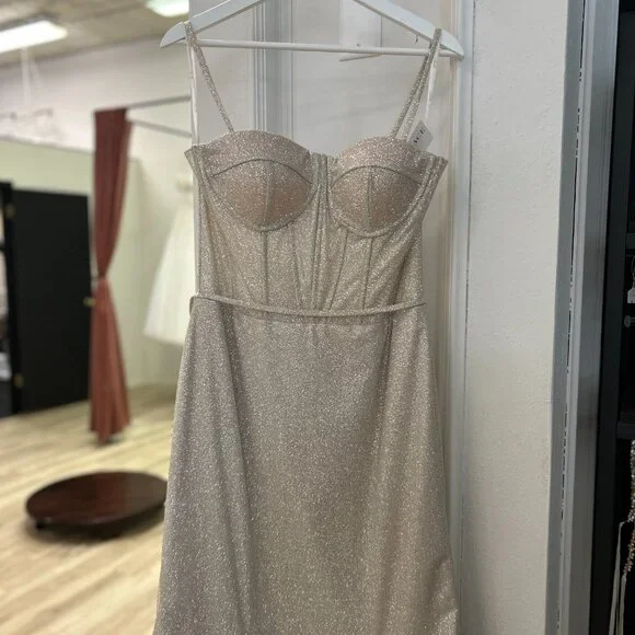 Prom/wedding style gown- Karina by Allure Bridal - Picture 4 of 7